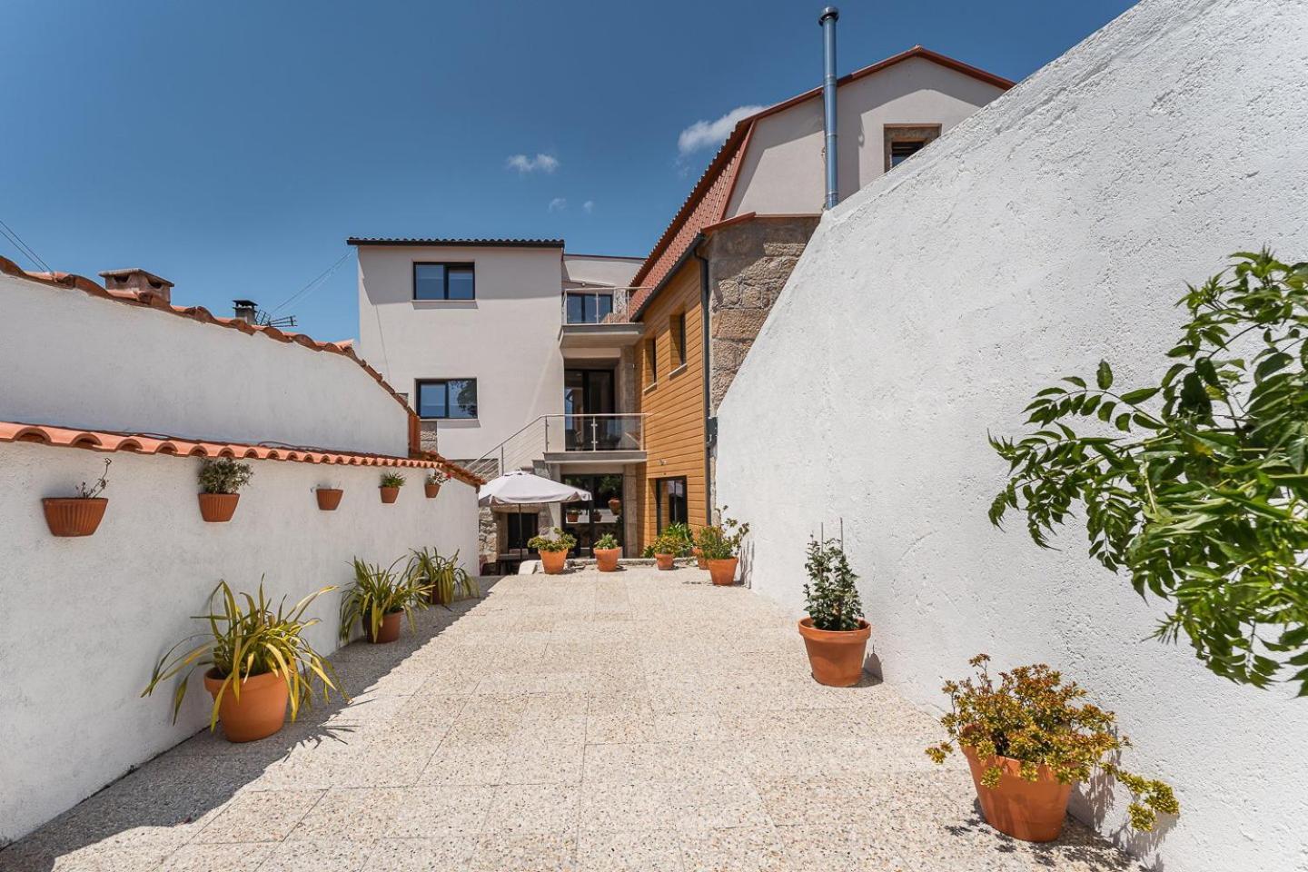 Guestready - Seven Farm Apartment Mangualde Bagian luar foto