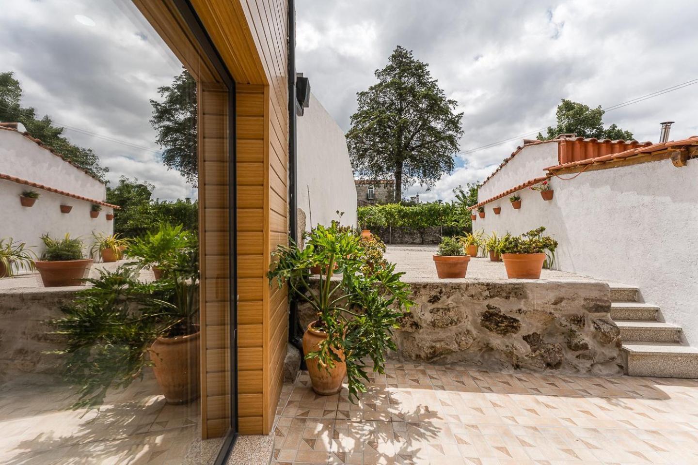 Guestready - Seven Farm Apartment Mangualde Bagian luar foto
